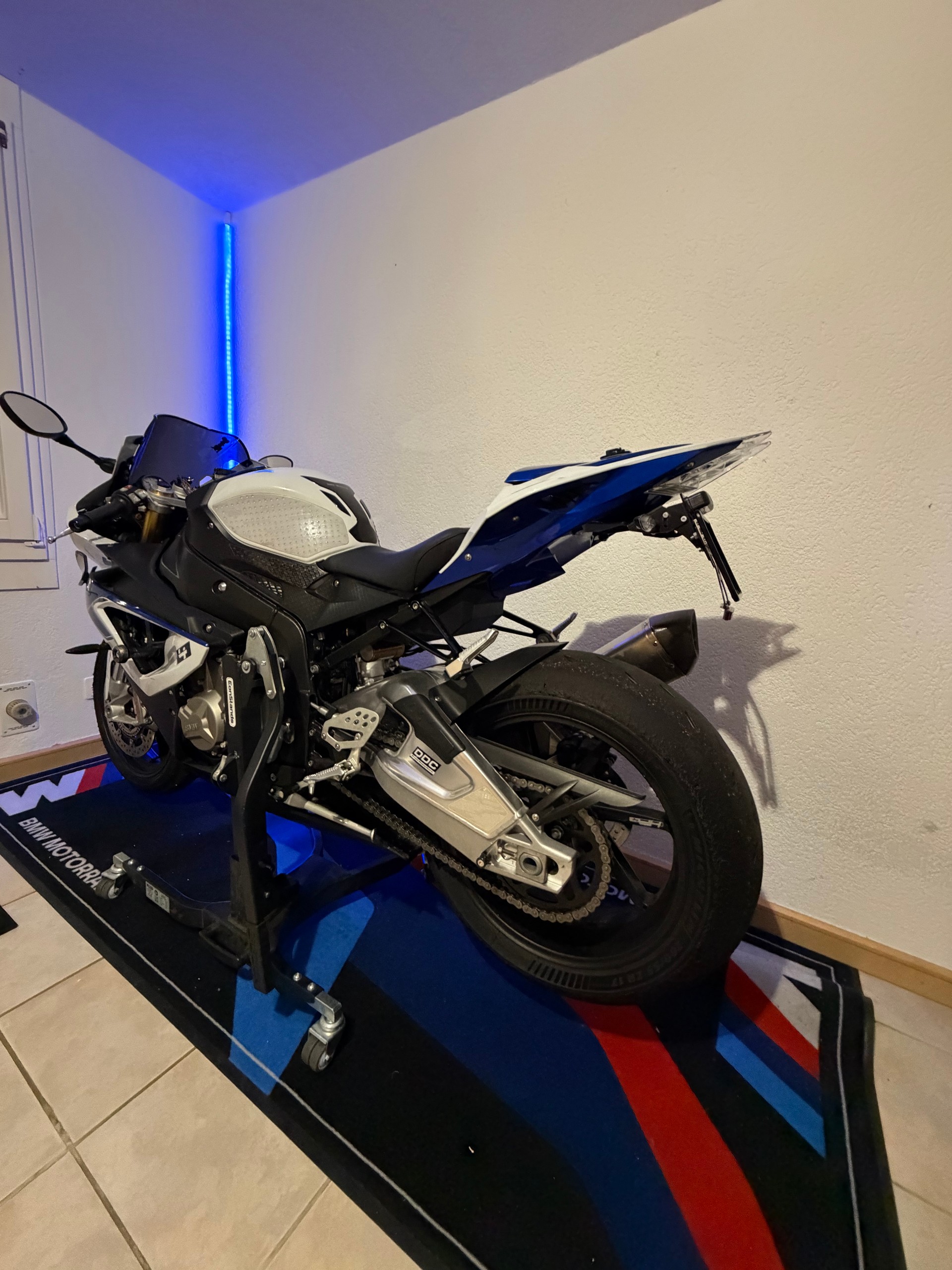 BMW HP4 ABS + DTC-image-4
