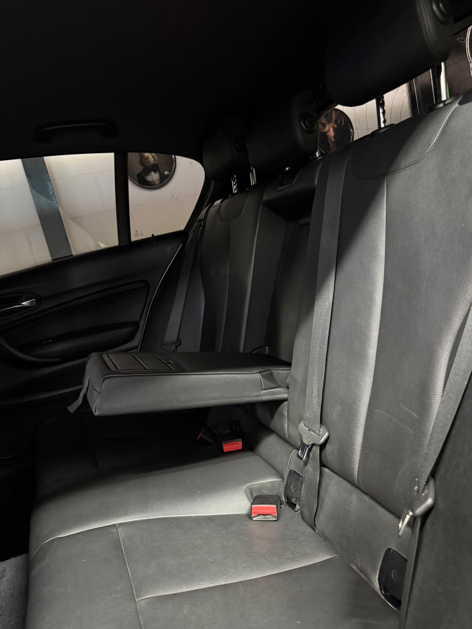 BMW M135i xDrive Steptronic-image-10
