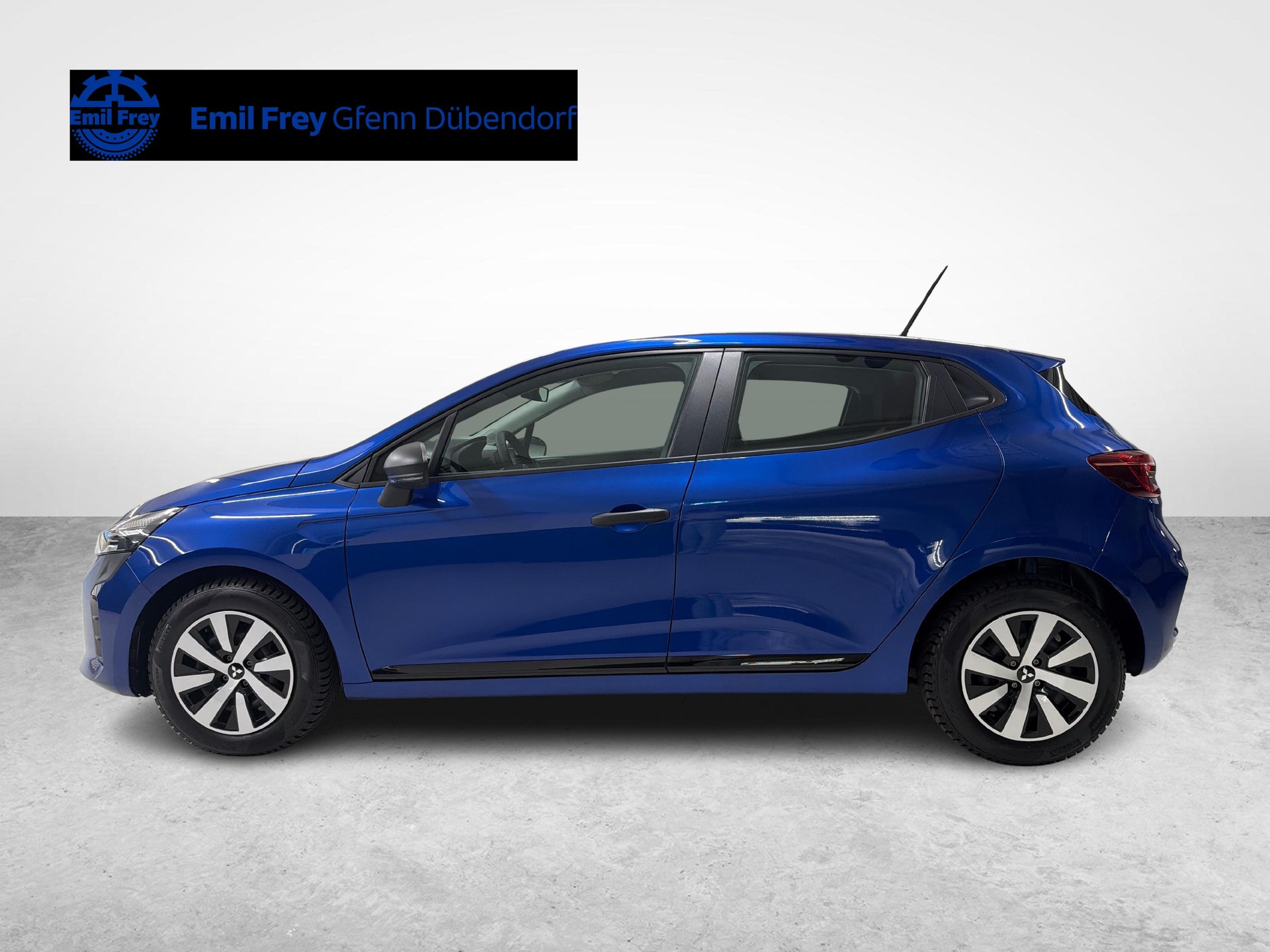 MITSUBISHI Colt 1.0 Inform-showroom-element-1