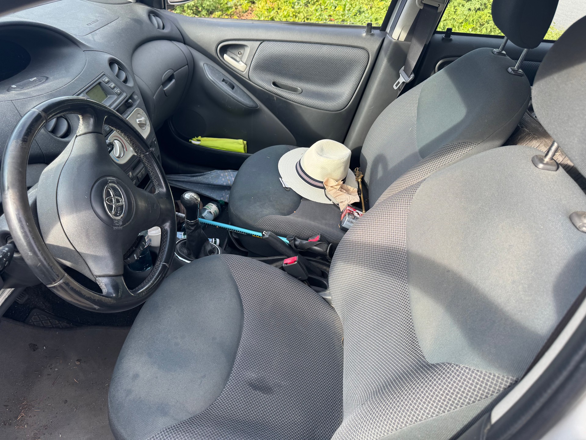 TOYOTA Yaris 1.4 D-4D Linea Sol-image-4