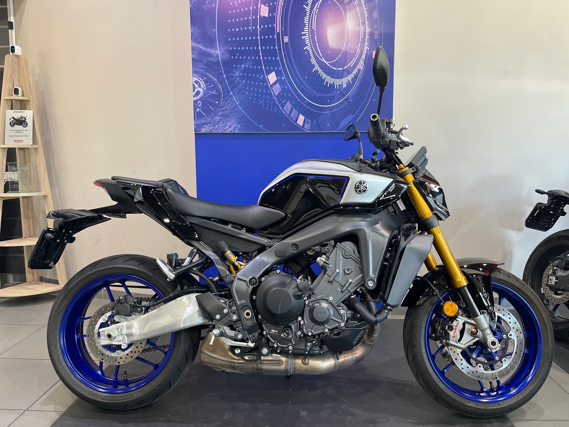 YAMAHA MT-09 SP-image-1