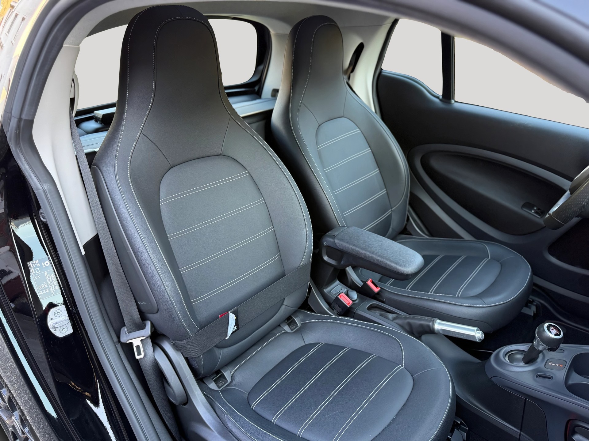 SMART fortwo prime twinmatic-image-11