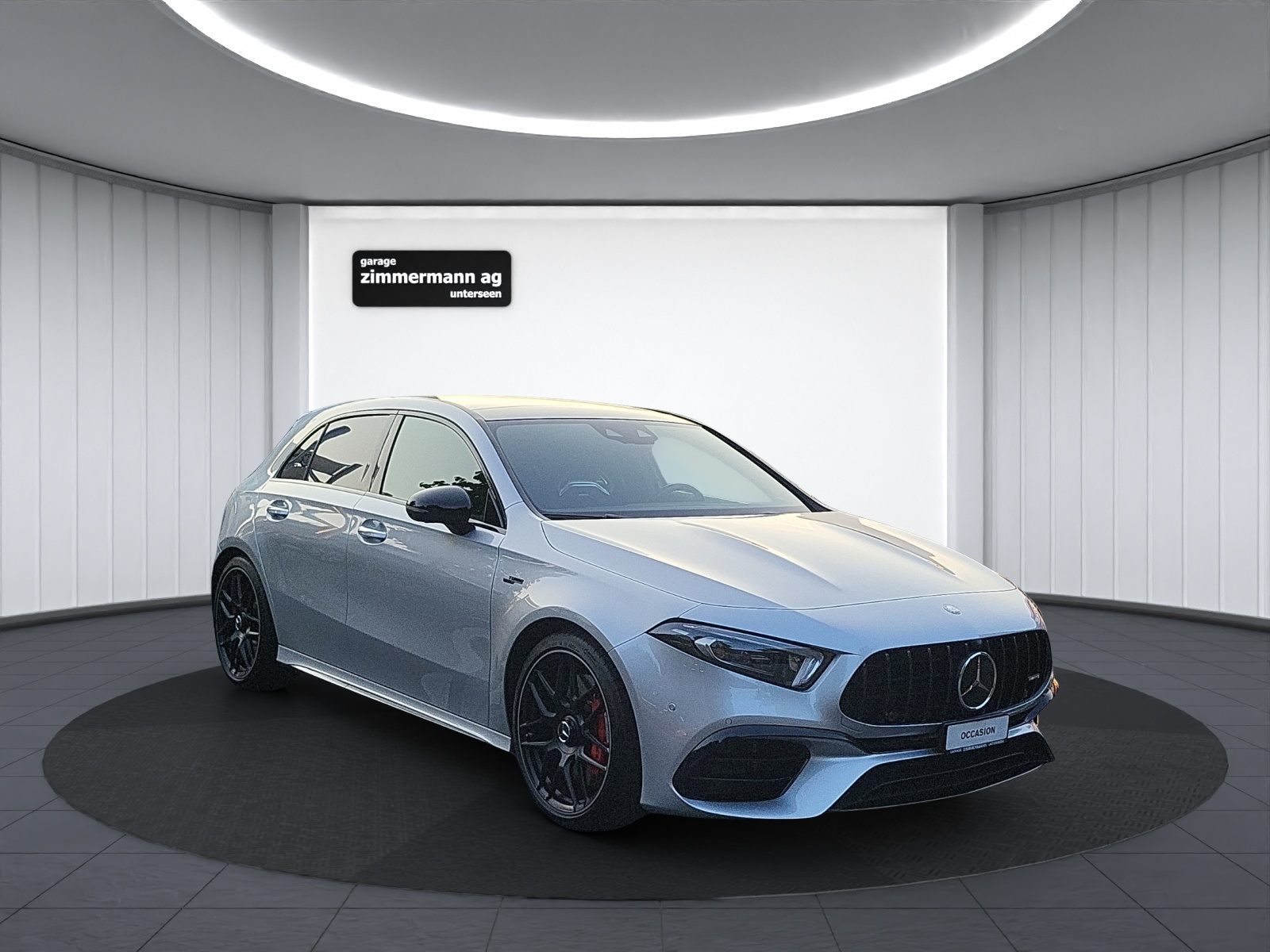 MERCEDES-BENZ A 45 S AMG 4matic+-showroom-element-2