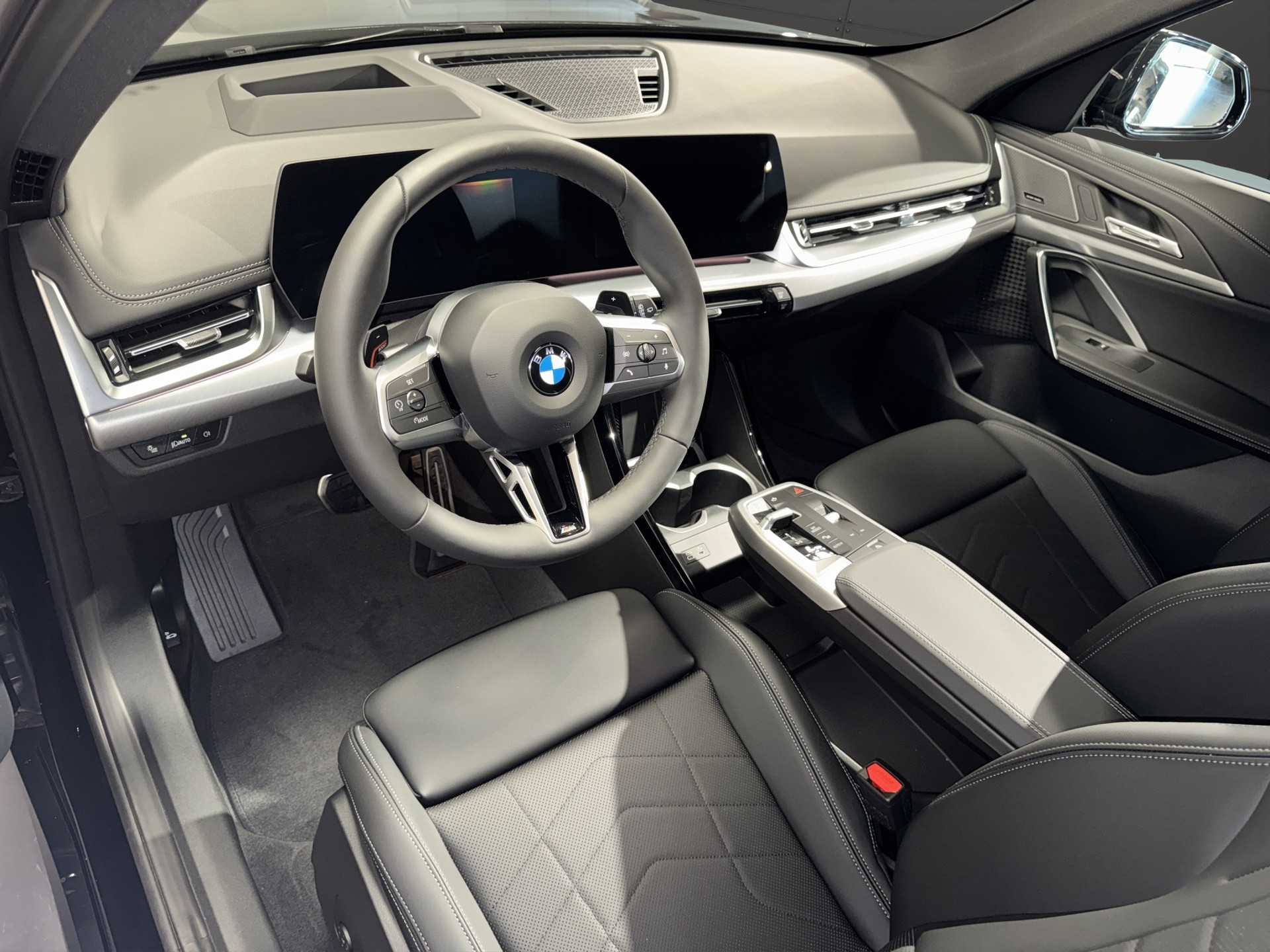 BMW X1 23d xDrive paddles-image-8