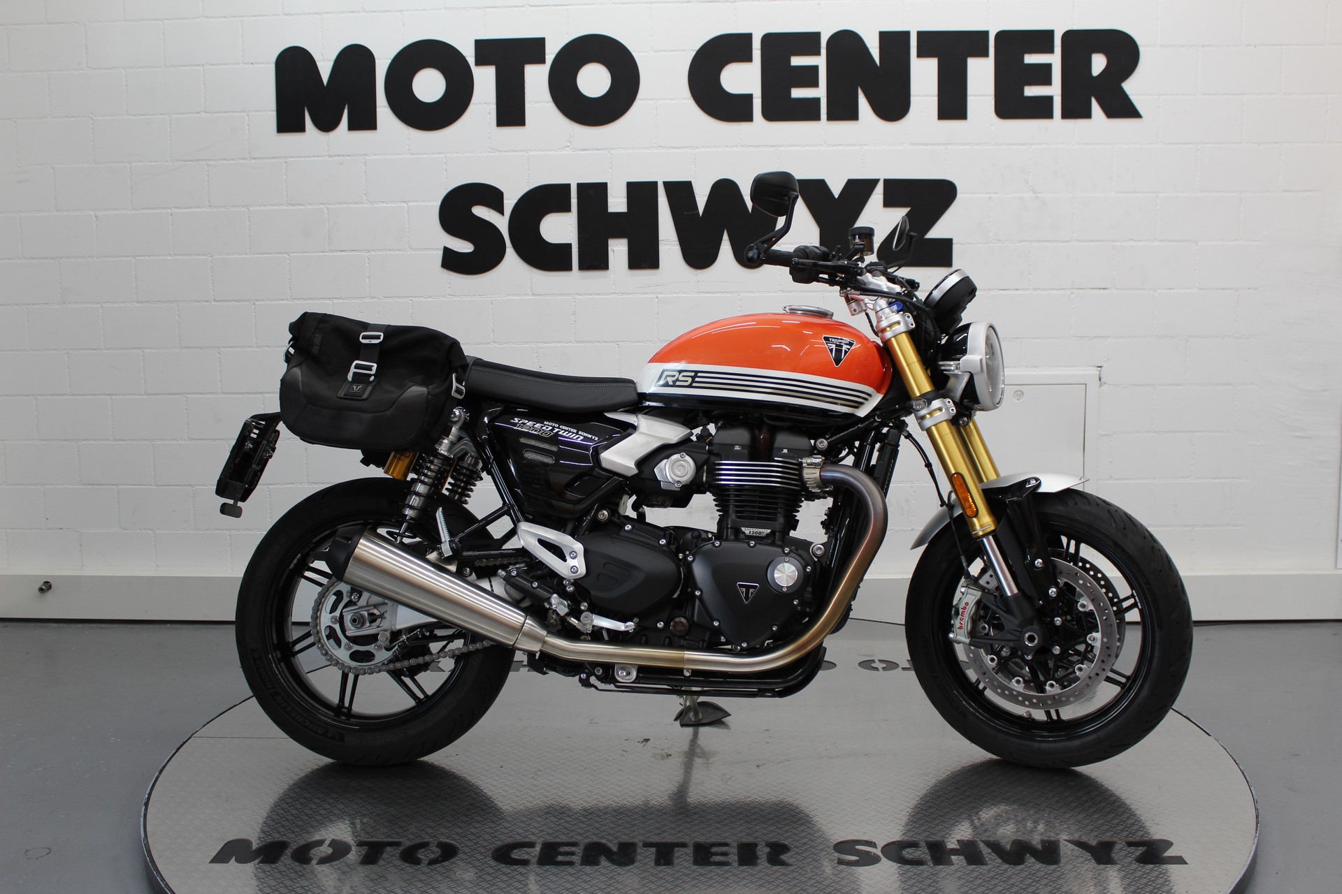 TRIUMPH Speed Twin 1200 RS