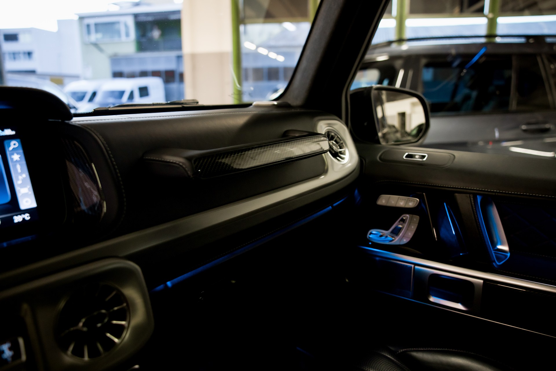 MERCEDES-BENZ G 63 AMG Speedshift Plus G-Tronic *CH-FAHRZEUG*-image-32