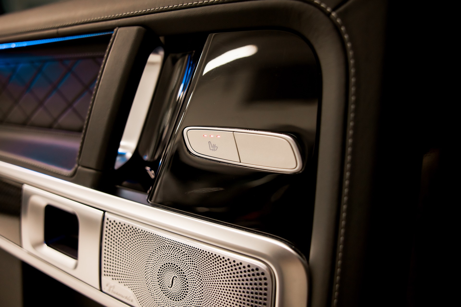 MERCEDES-BENZ G 63 AMG Speedshift Plus G-Tronic *CH-FAHRZEUG*-image-26