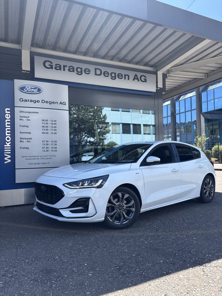 FORD Focus 1.0i EcoB Hybrid 155 ST-Line X