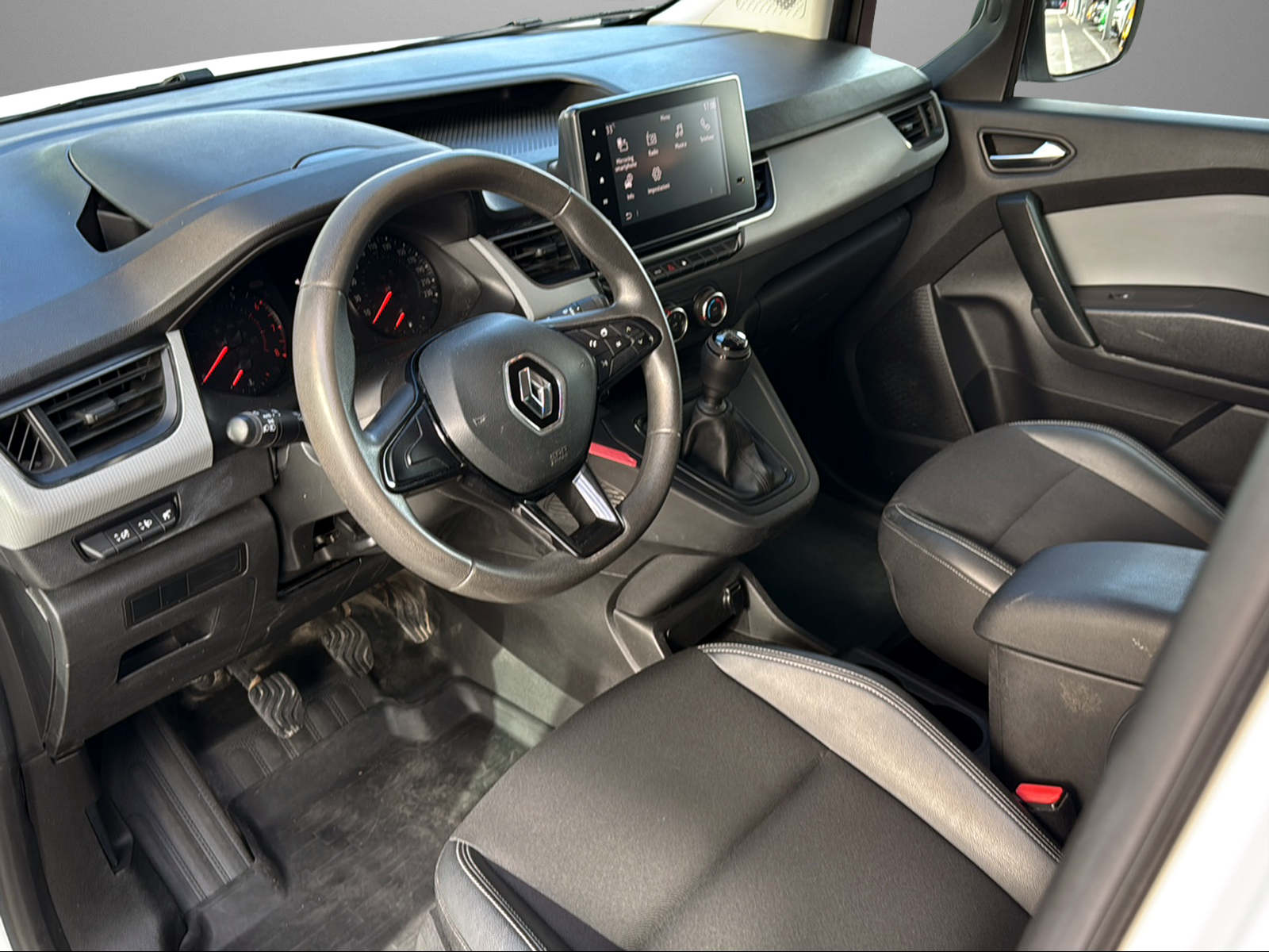 RENAULT Kangoo Van 1.3TCe Open Sesame 100 PF Edition One-image-7