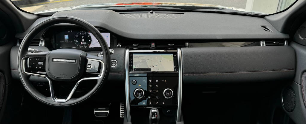 LAND ROVER Discovery Sport R Dyn P290 2.0 Si4 MHEV Black Edition AT9-image-11