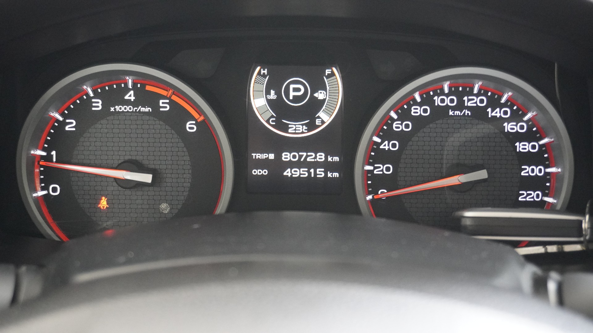 ISUZU D-MAX 1.9 Crew Cab Solar 4x4 A-showroom-element-1