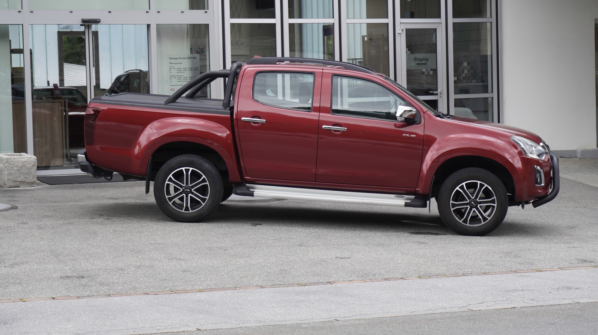 ISUZU D-MAX 1.9 Crew Cab Solar 4x4 A-image-6