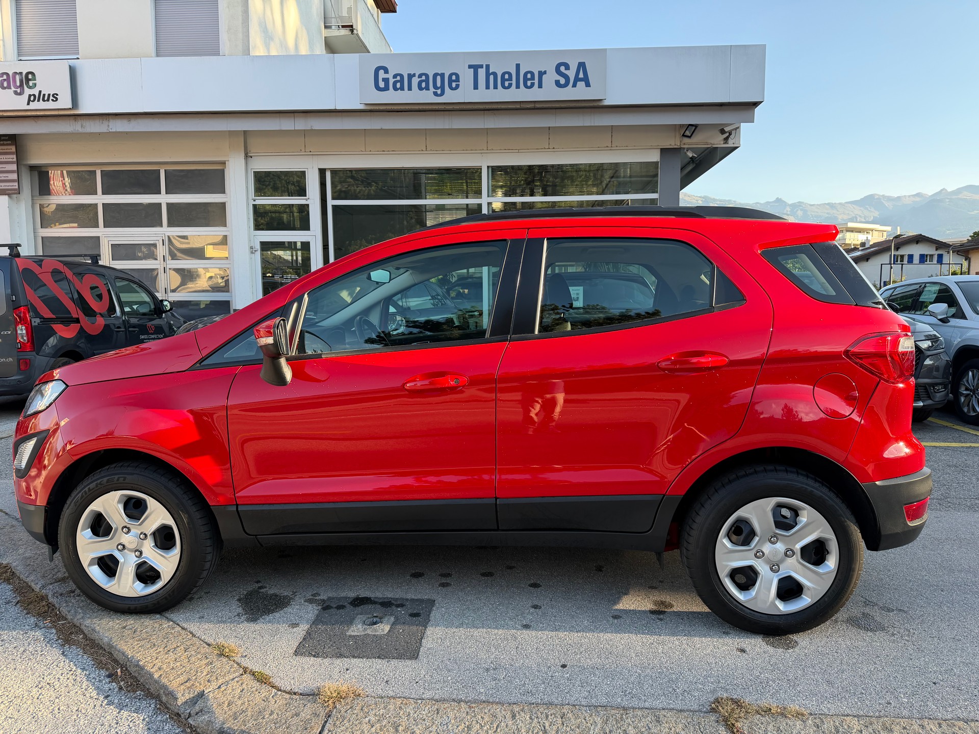 FORD EcoSport 1.0 SCTi Trend Automat-image-4