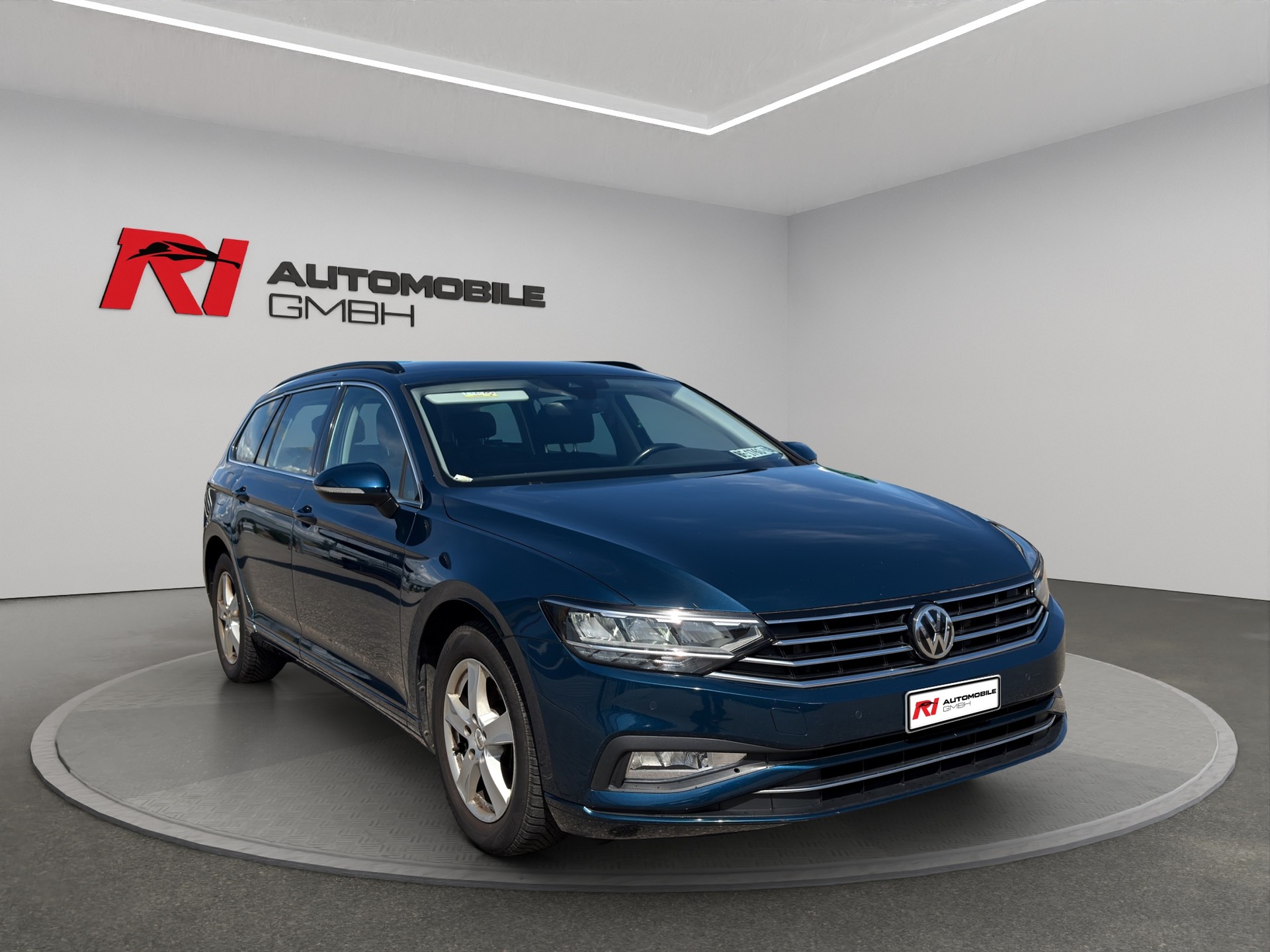 VW Passat 2.0 TDI BMT Elegance 4Motion DSG-showroom-element-2