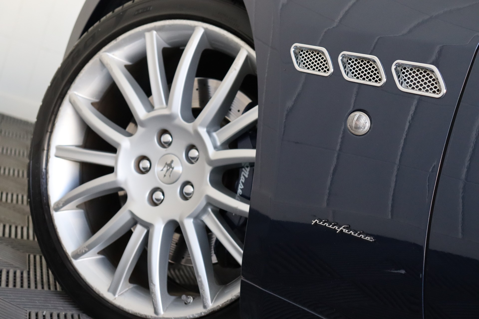 MASERATI GranCabrio Automatica-image-10