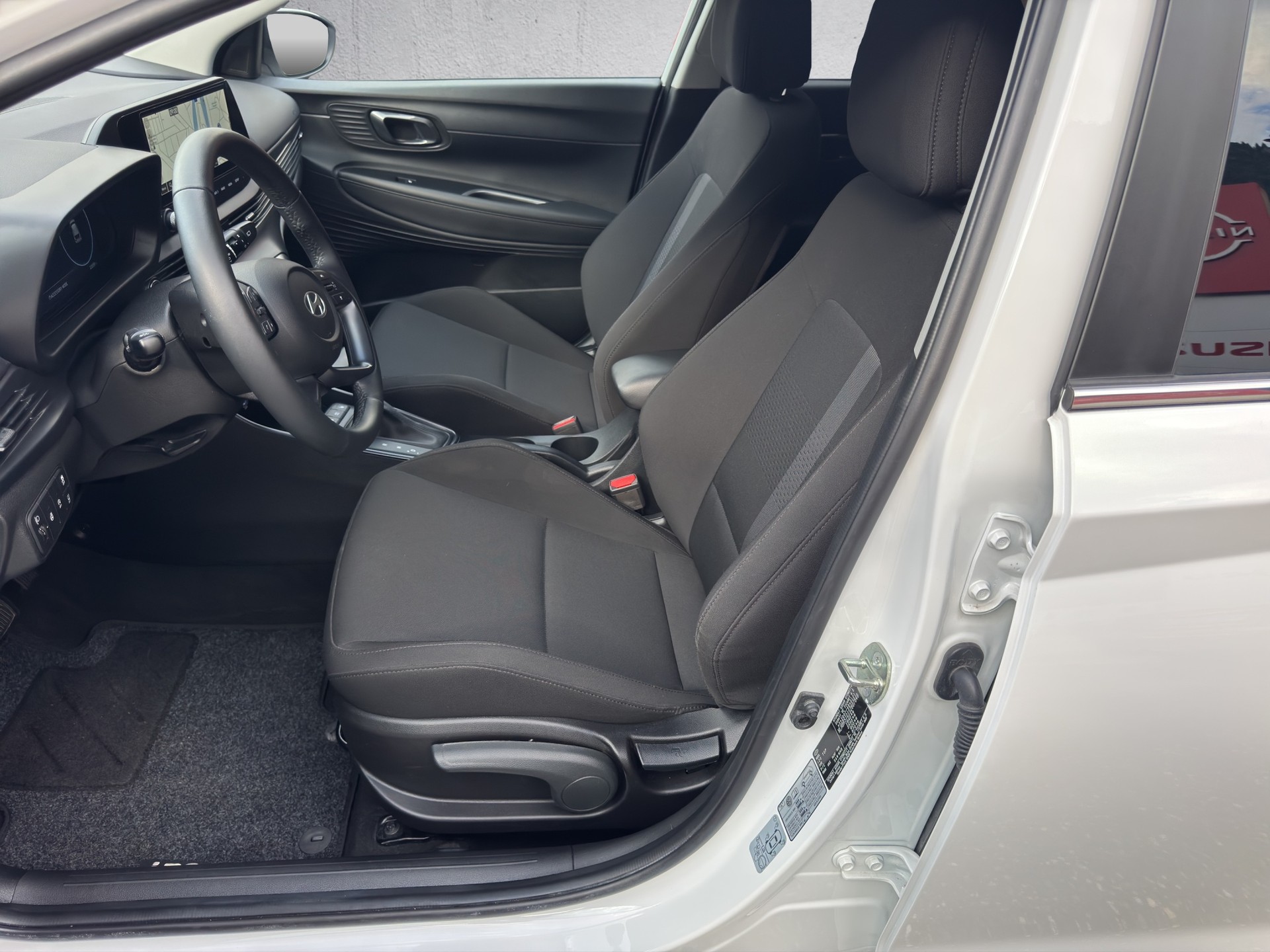 HYUNDAI i20 1.0 T-GDi Vertex DCT-image-11