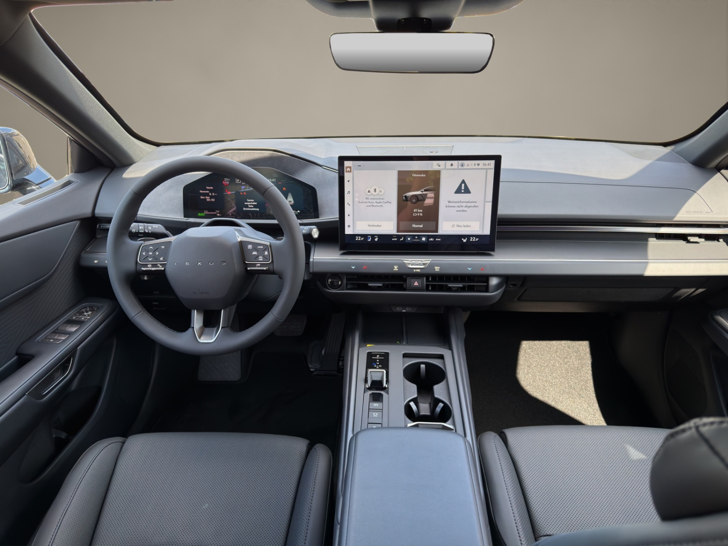 LEXUS ES 500e Comfort AWD-image-13
