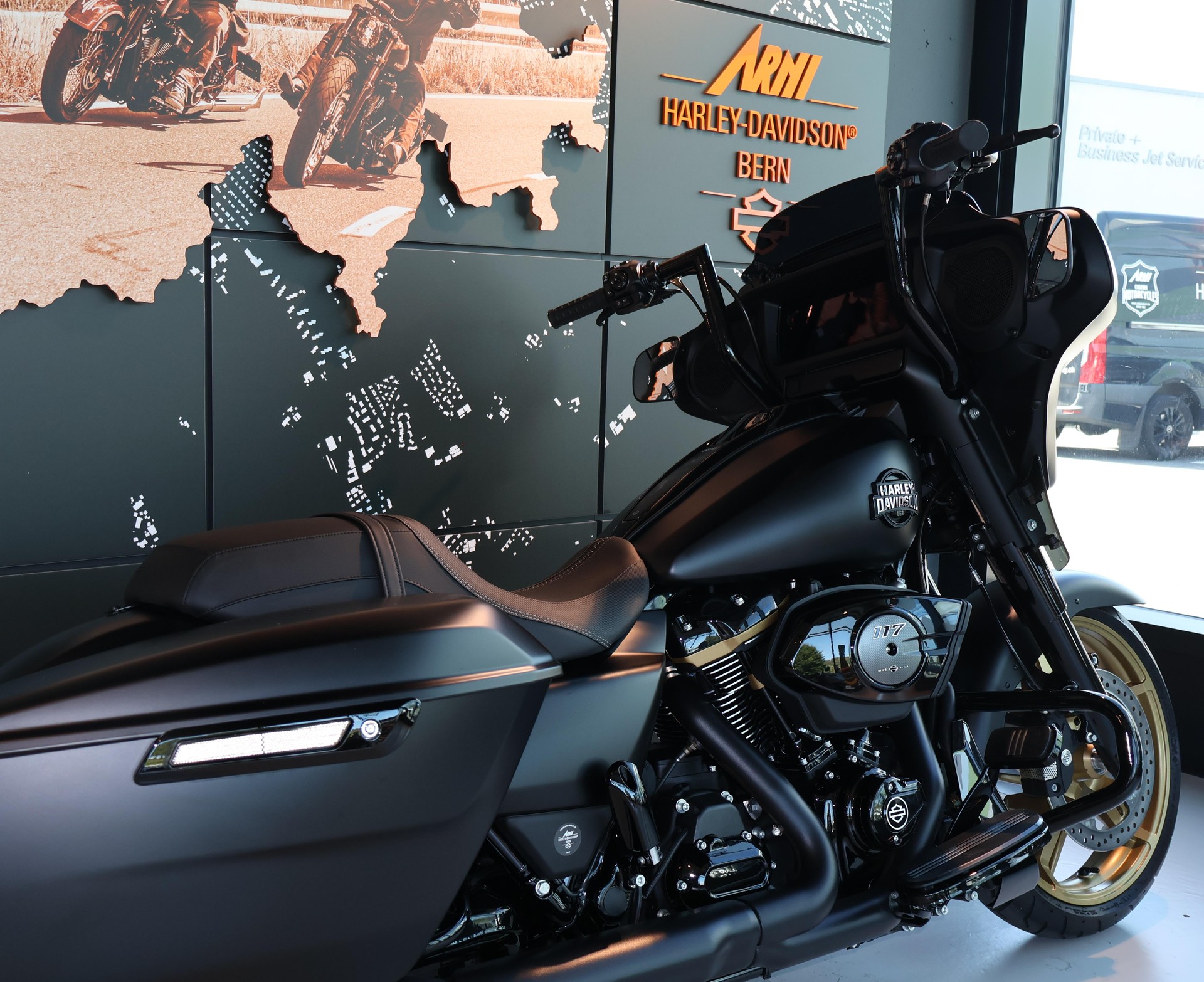 HARLEY-DAVIDSON FLHX Street Glide 117-image-9