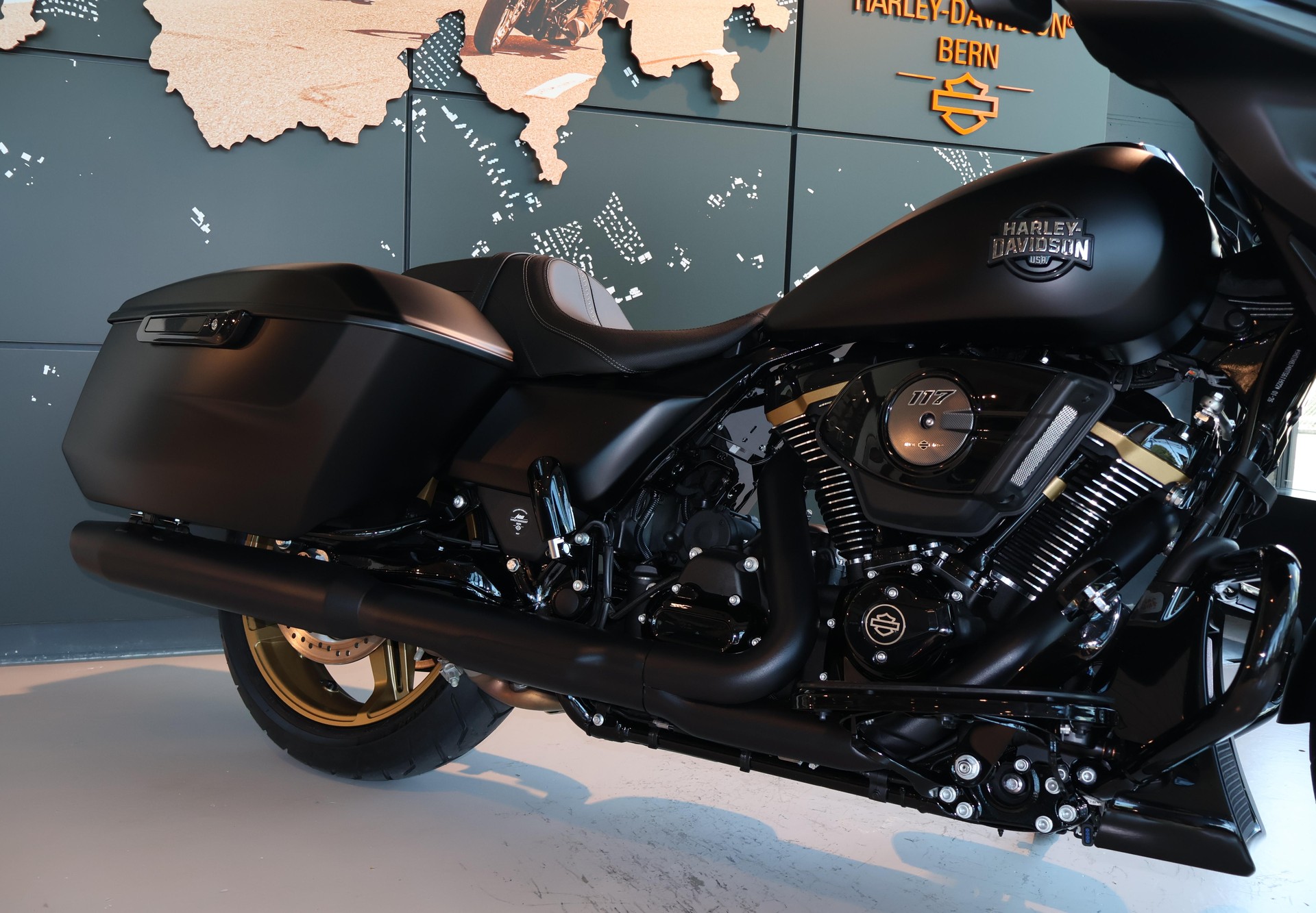 HARLEY-DAVIDSON FLHX Street Glide 117-image-7
