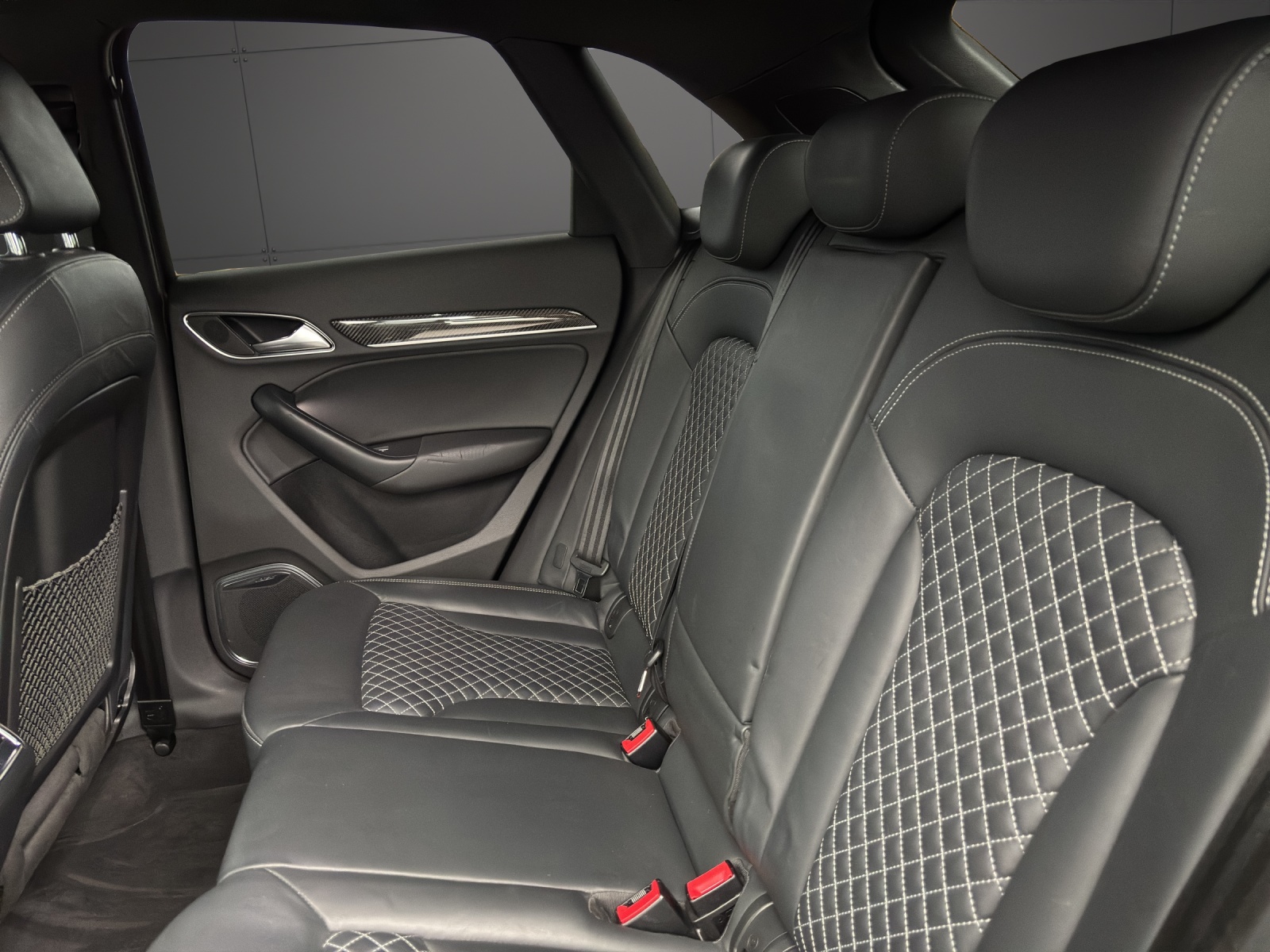 AUDI RS Q3 2.5 TFSI quattro S-tronic-image-14