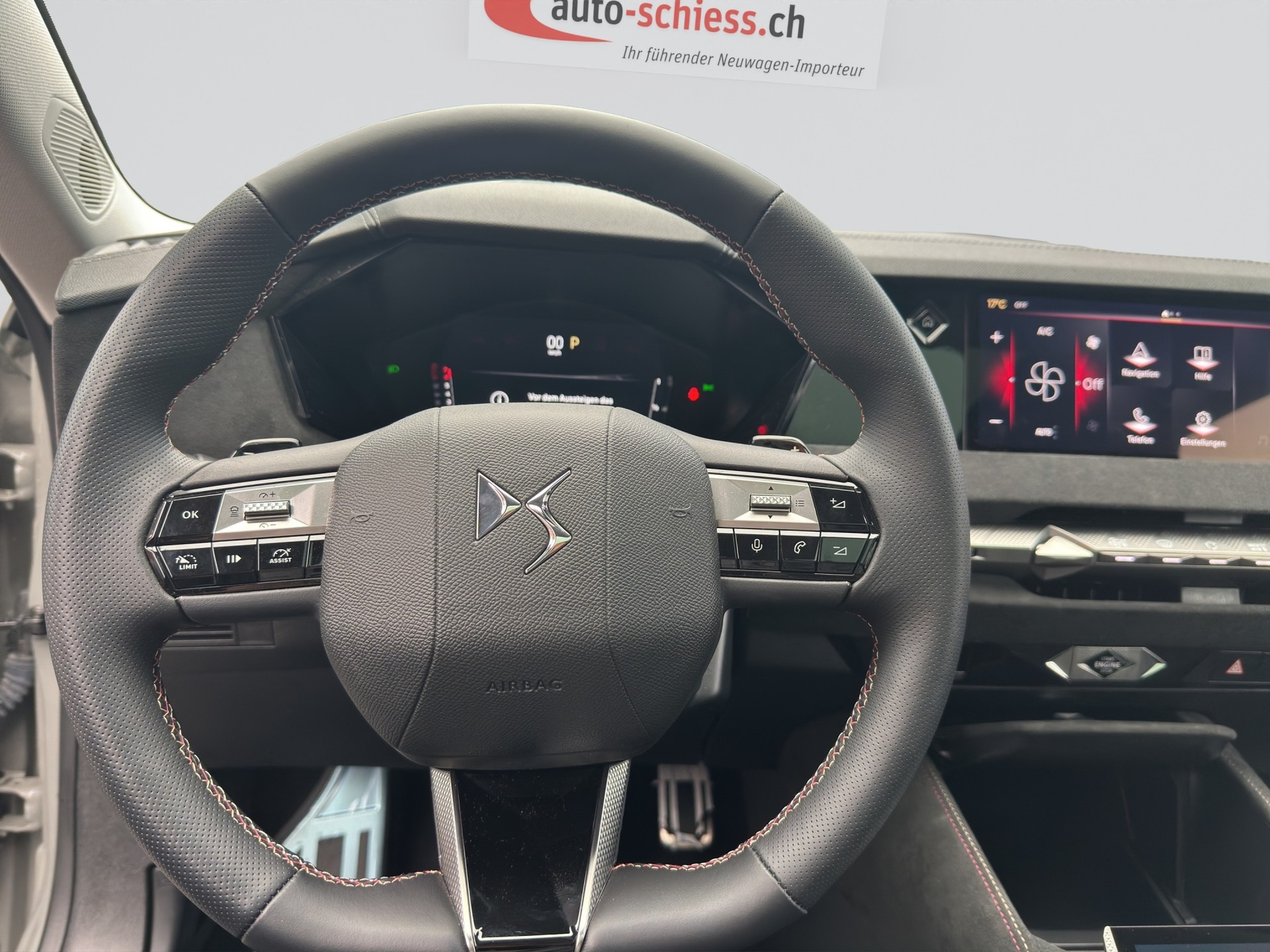 DS AUTOMOBILES DS4 1.2 Pure Tech Performance Line EAT8 Bi-Color-image-9