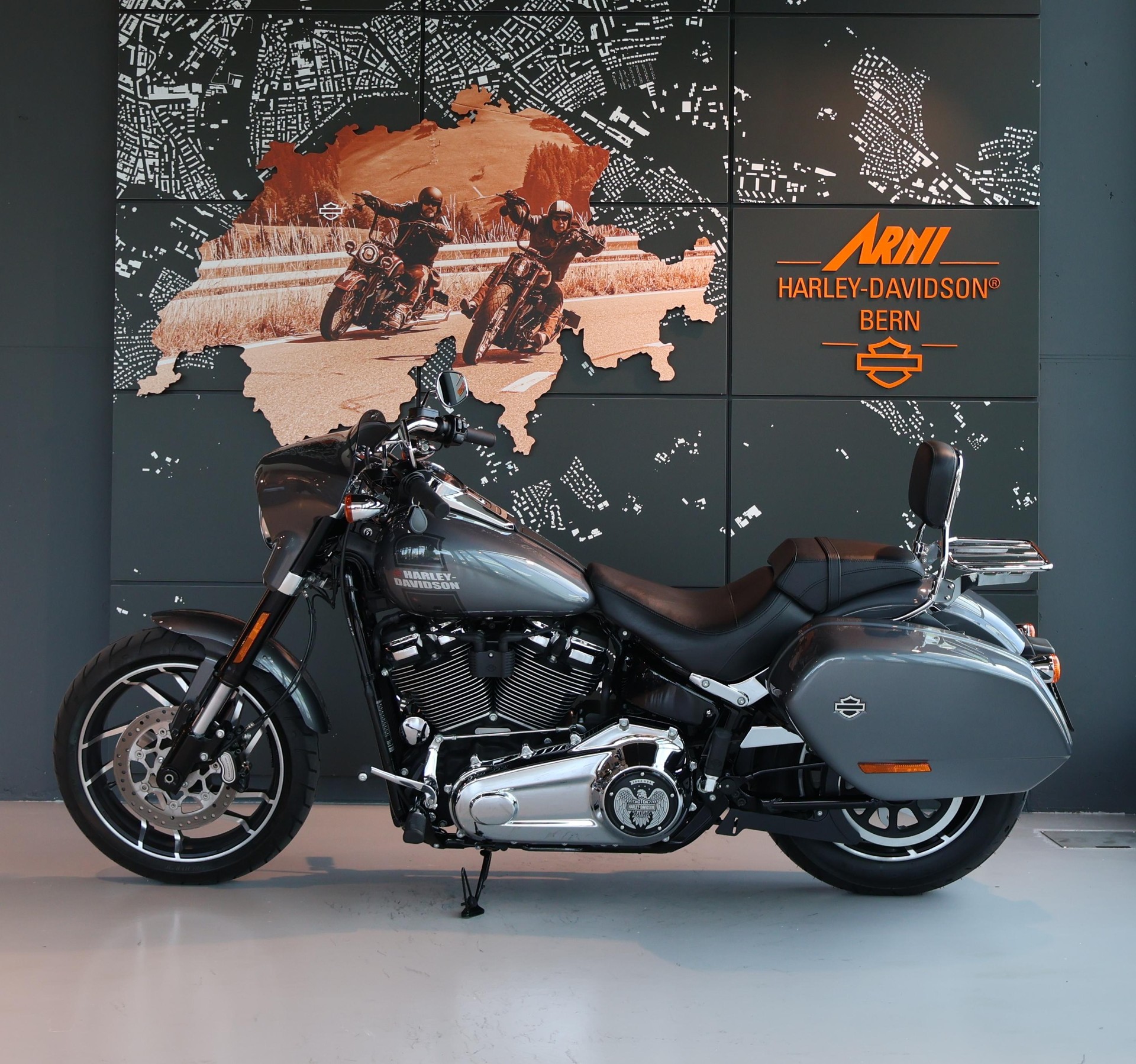 HARLEY-DAVIDSON FLSB Sport Glide 107 ABS-image-4