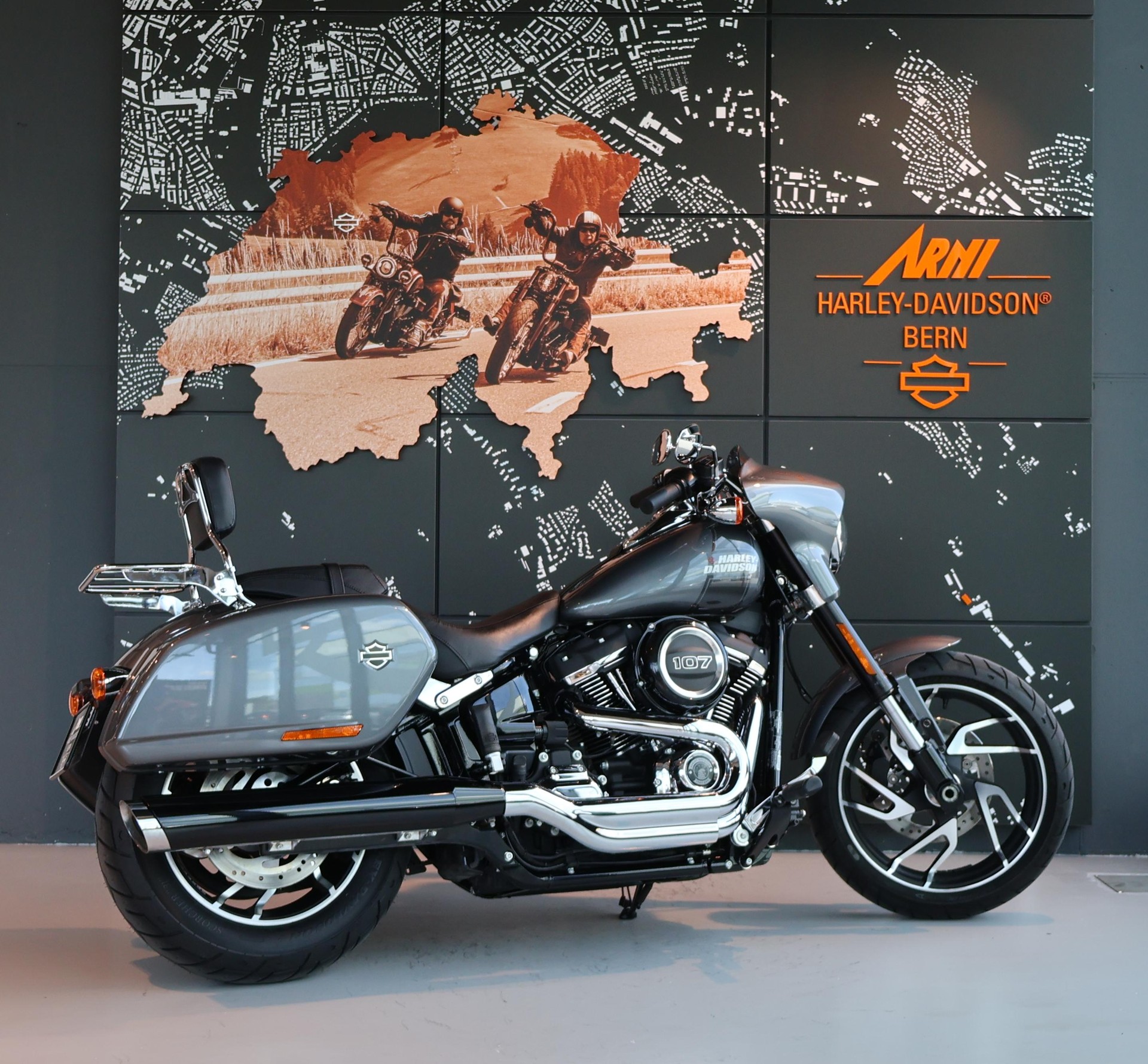 HARLEY-DAVIDSON FLSB Sport Glide 107 ABS-image-3