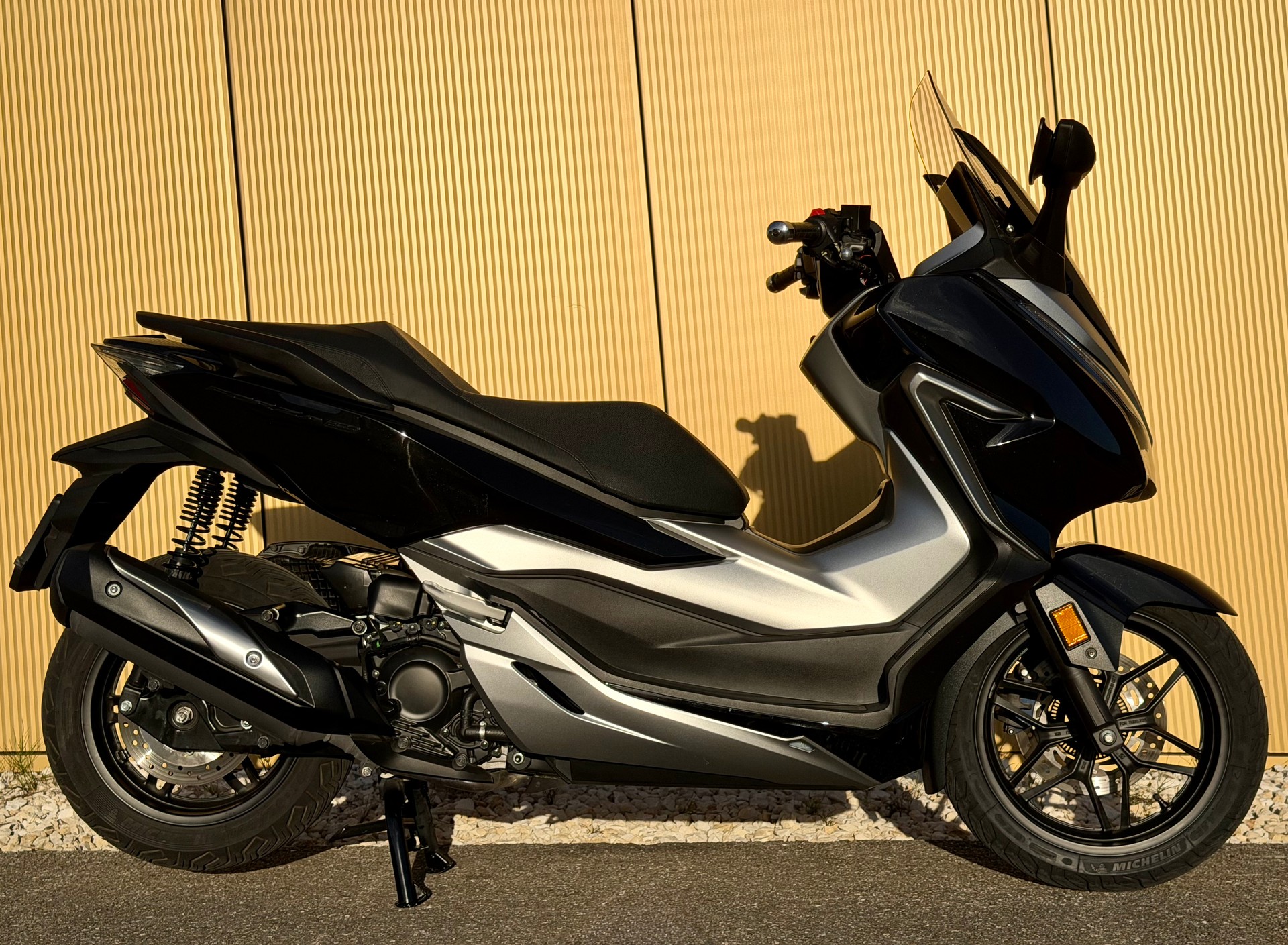 HONDA NSS FORZA 300 ABS-image-3
