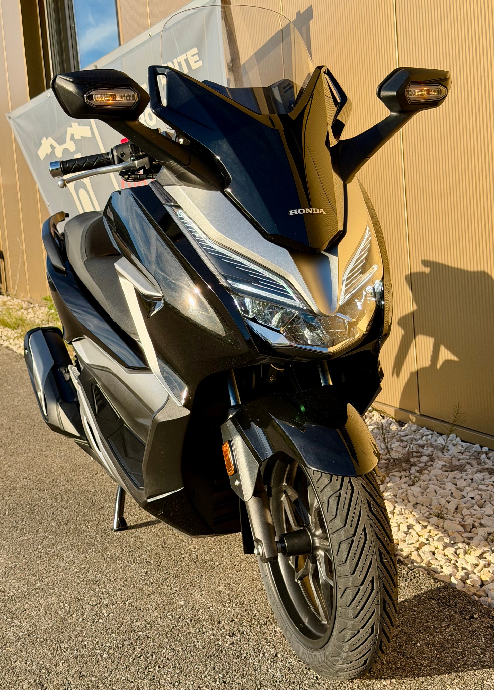 HONDA NSS FORZA 300 ABS-image-1