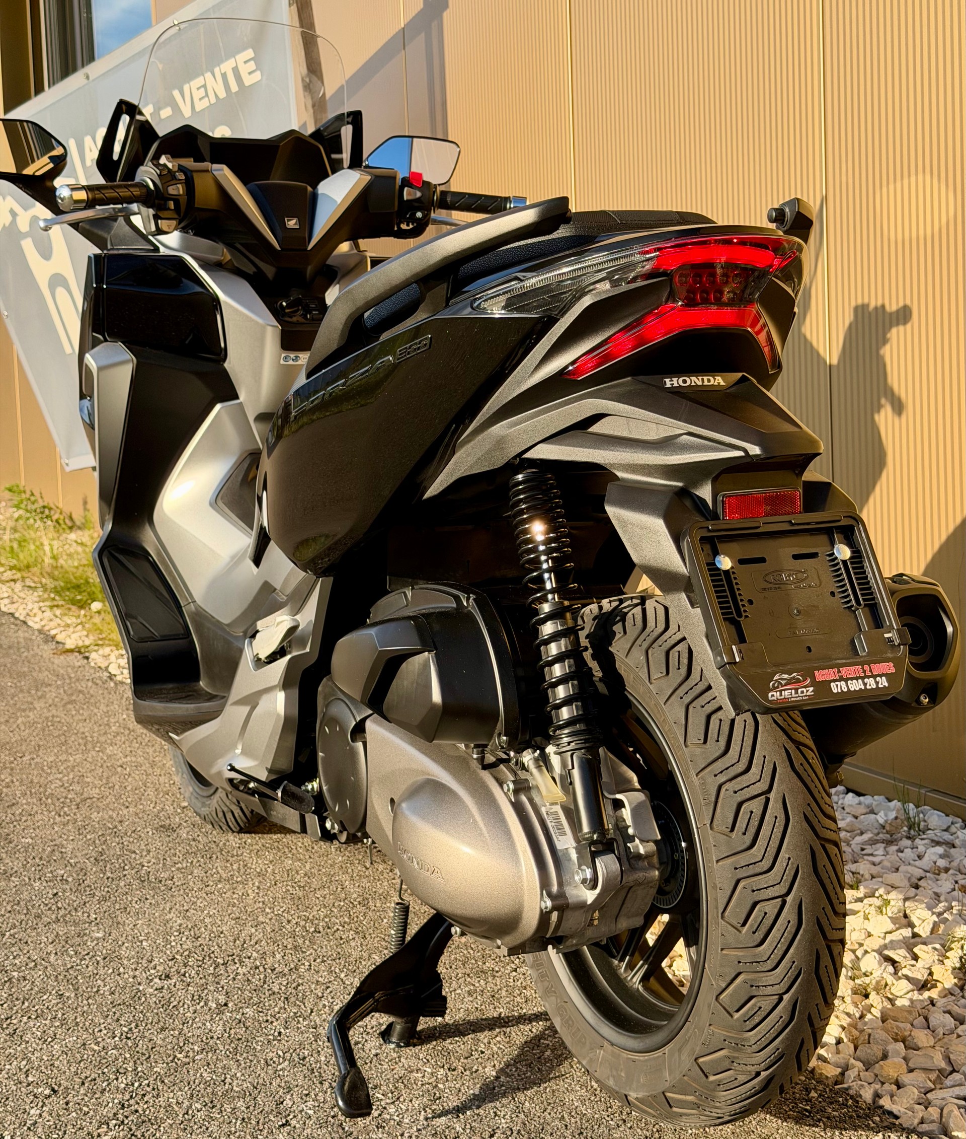 HONDA NSS FORZA 300 ABS-image-12