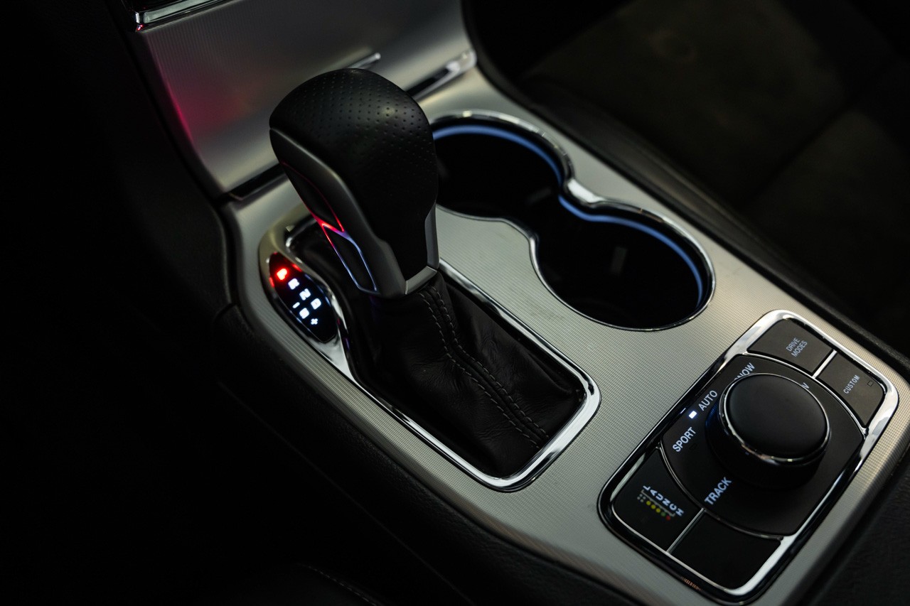 JEEP Grand Cherokee 6.4 V8 HEMI SRT8 Automatic-image-35