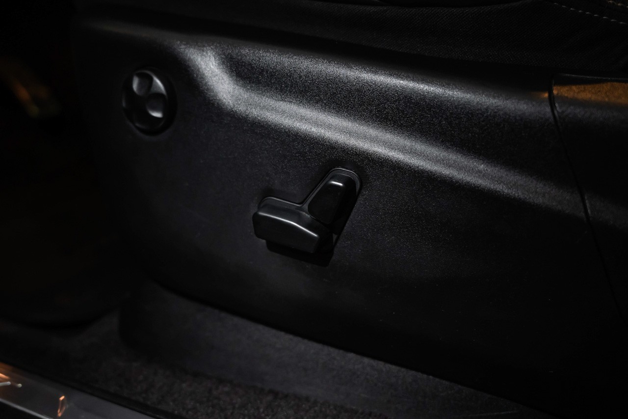 JEEP Grand Cherokee 6.4 V8 HEMI SRT8 Automatic-image-28