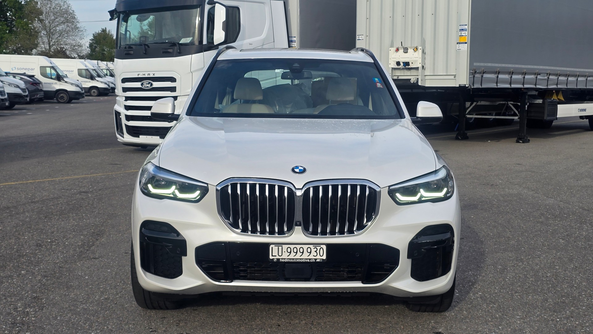 BMW X5 xDrive 48V 30d M Sport Steptronic-showroom-element-2