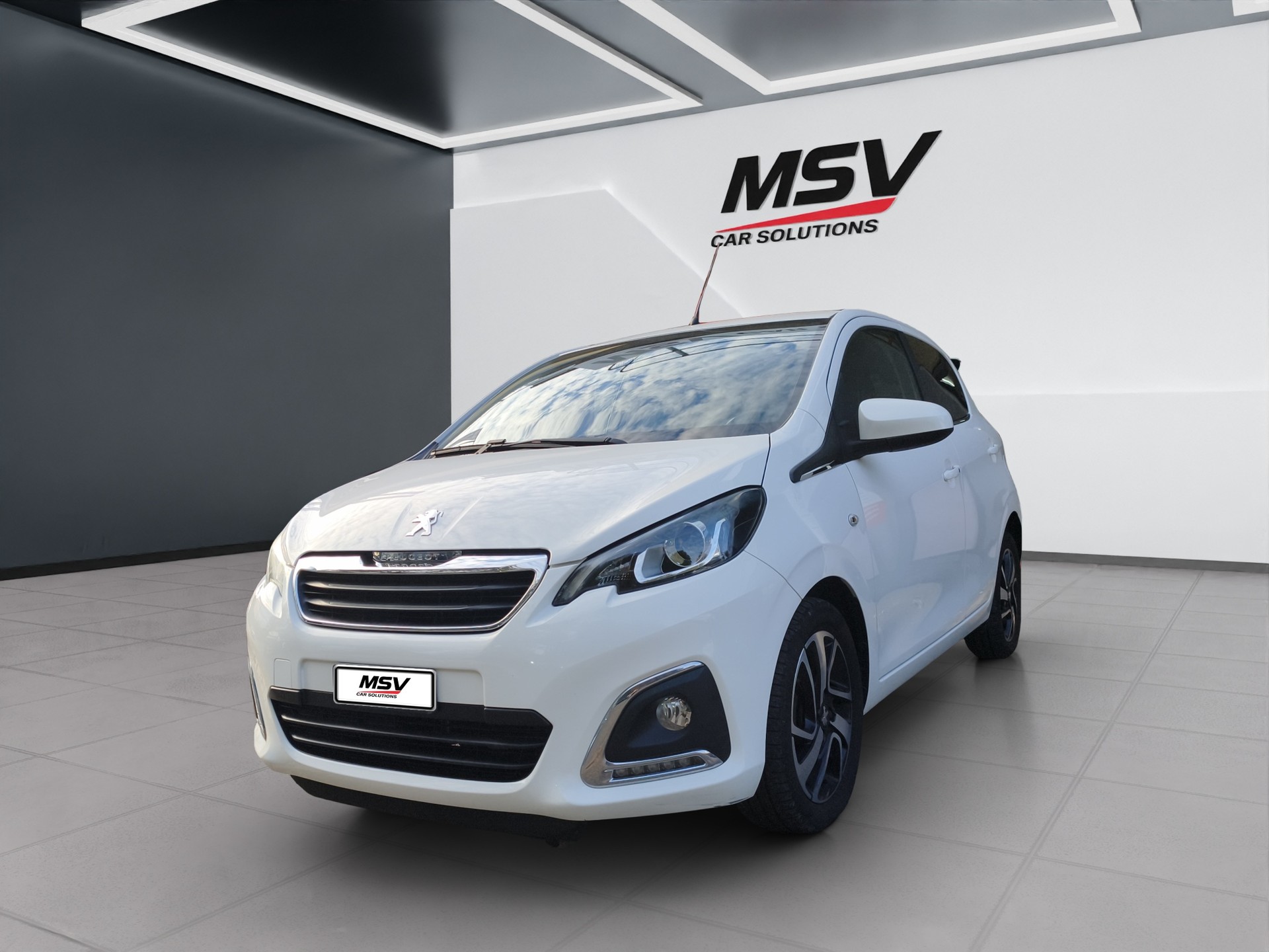 PEUGEOT 108 1.2 VTi Allure