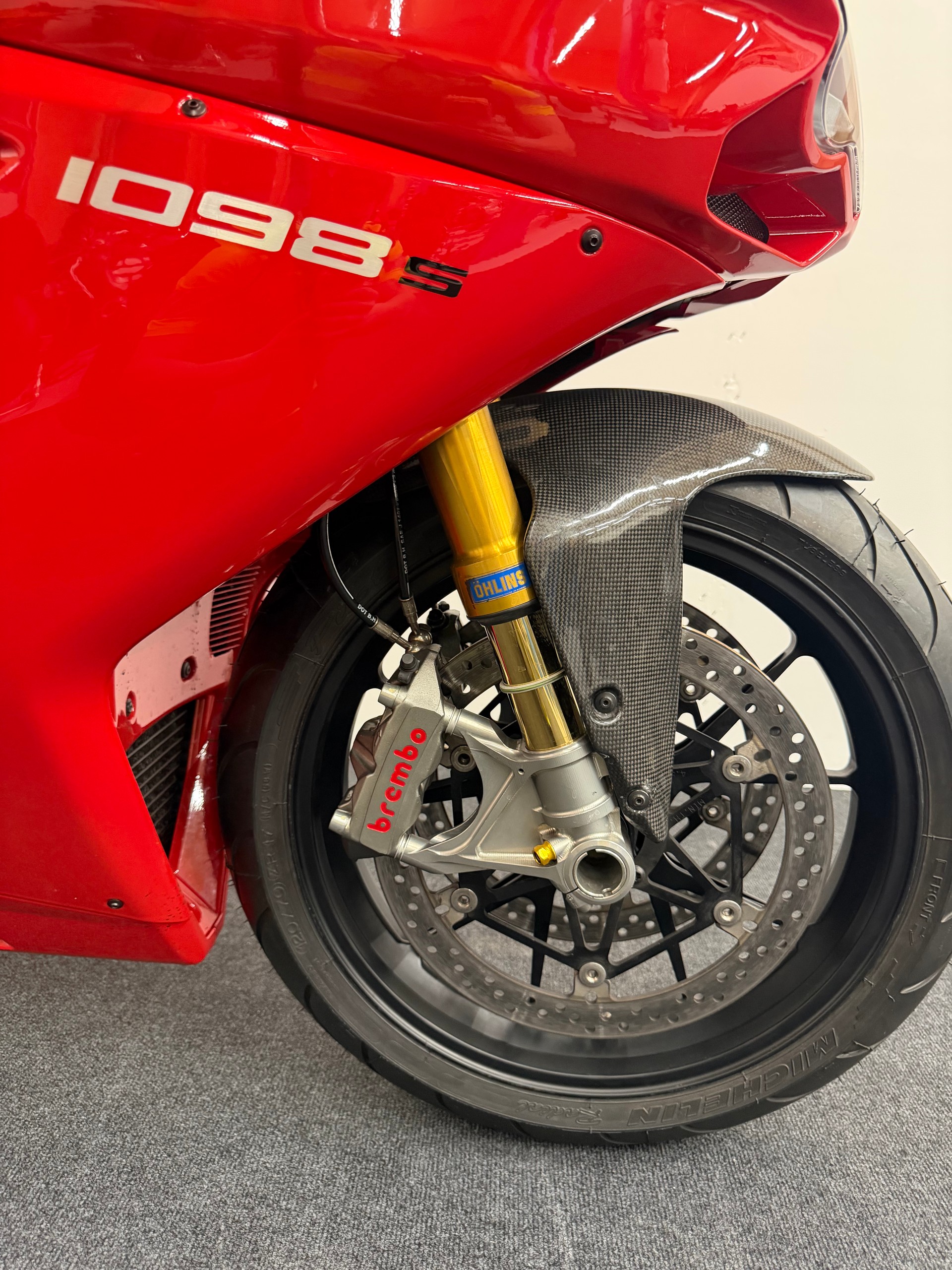 DUCATI 1098 S-image-6
