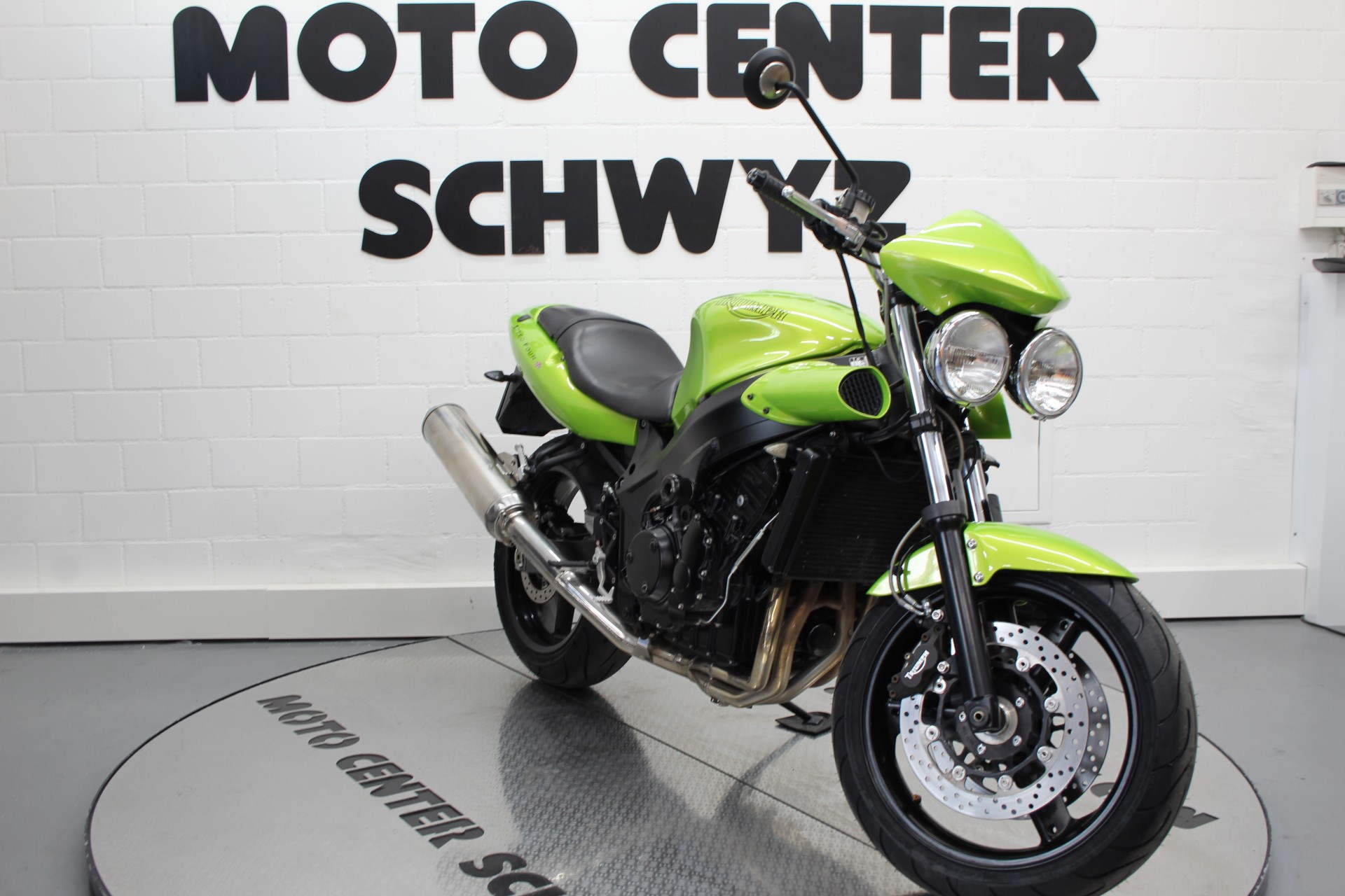 TRIUMPH Speed Four 600-image-1