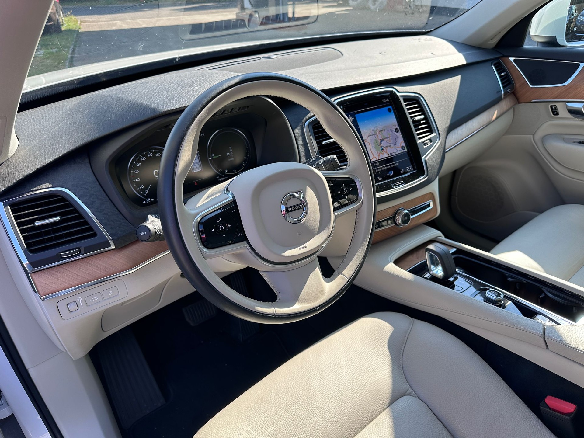 VOLVO XC90 T8 eAWD Inscription Expression Geartronic-image-11