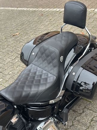 HARLEY-DAVIDSON FLSB Sport Glide 107 ABS-image-5