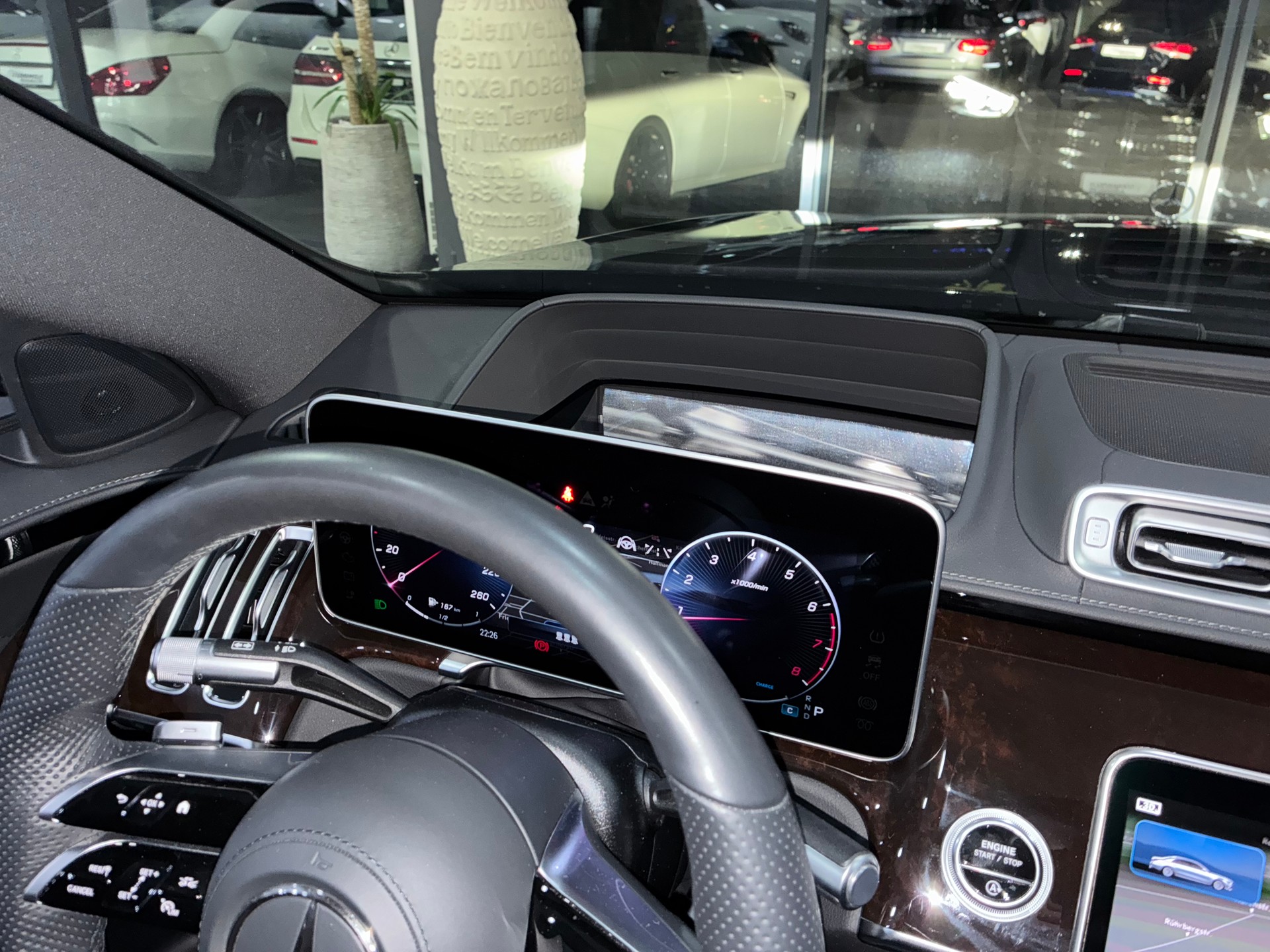 MERCEDES-BENZ S 580 4Matic AMG Line 9G-Tronic-image-10