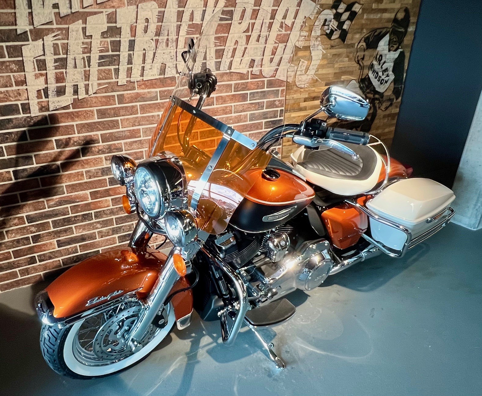 HARLEY-DAVIDSON FLHFB Electra Glide Highway King 114-image-1