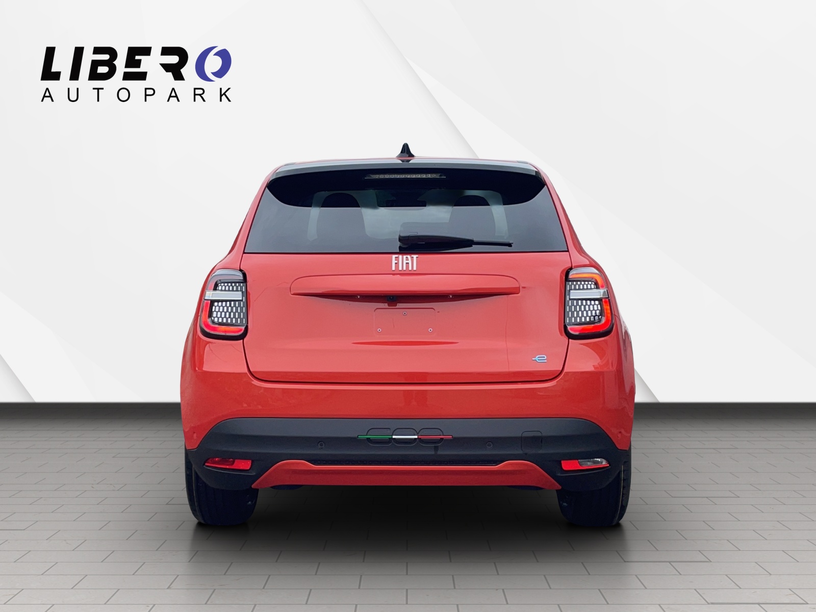 FIAT 600 1.2 Hybrid La Prima-image-5