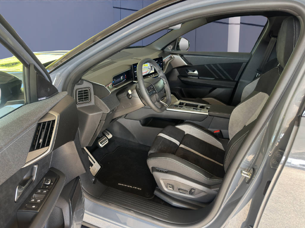 OPEL Grandland-e Ultimate 4WD-image-5