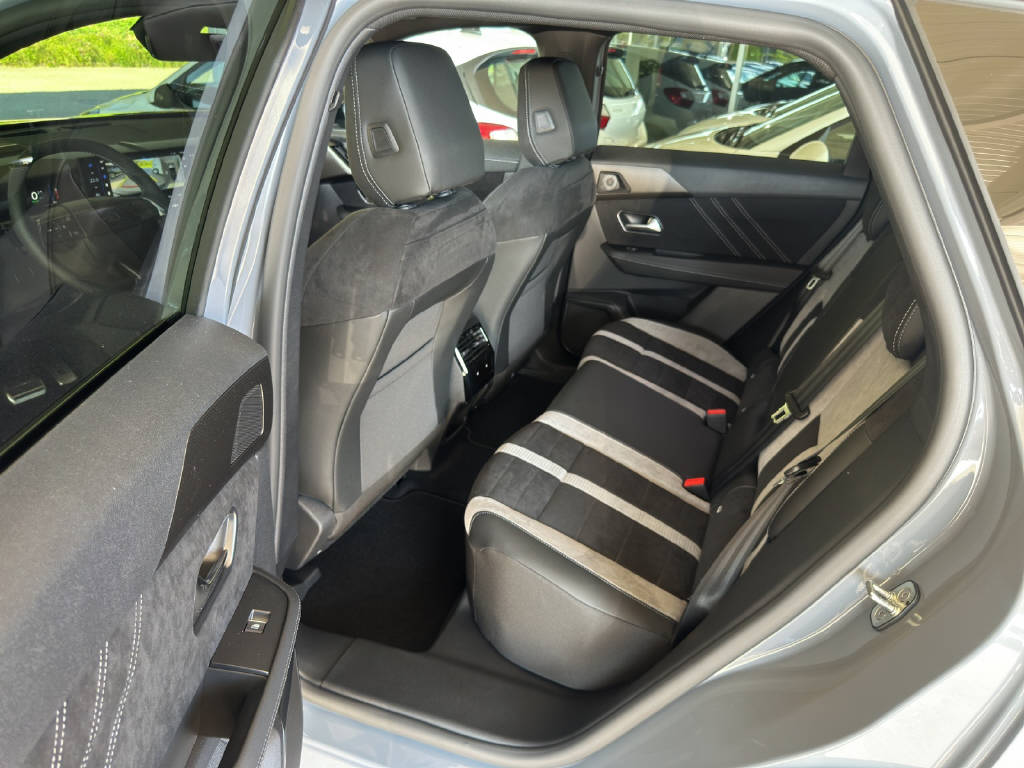 OPEL Grandland-e Ultimate 4WD-image-8