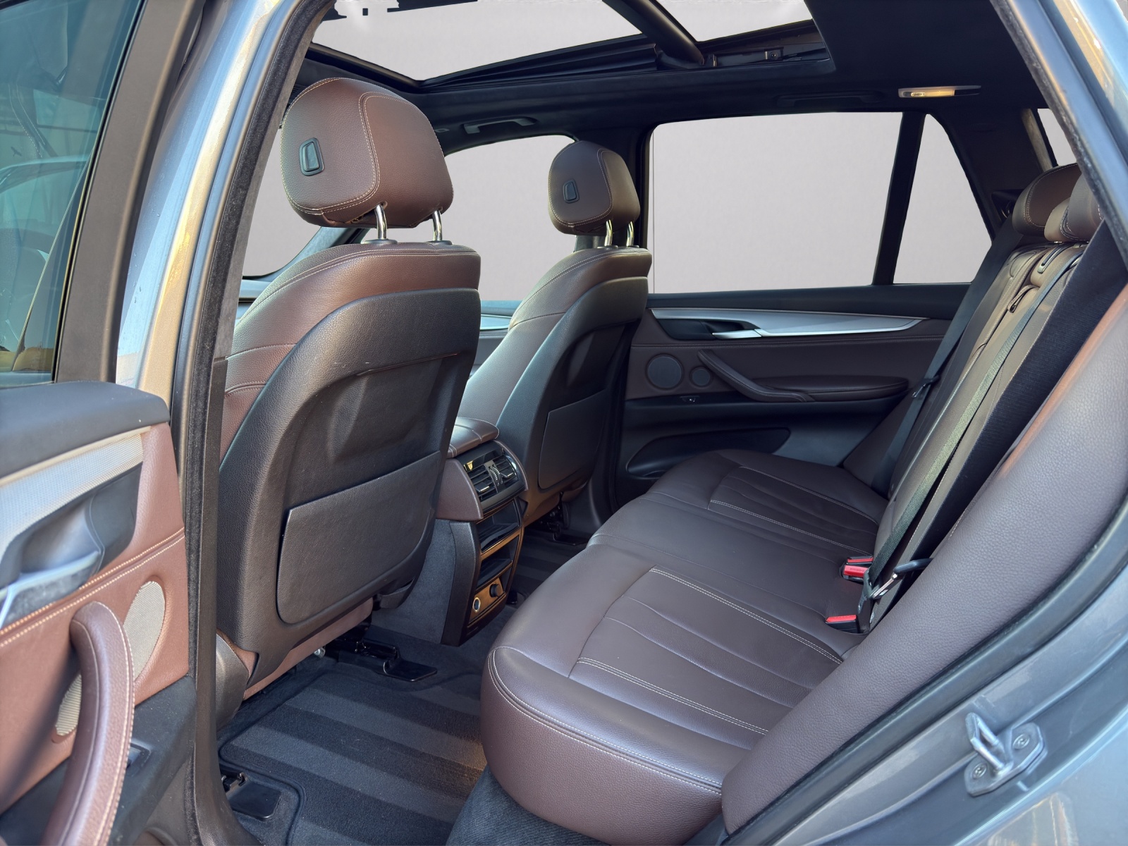 BMW X5 xDrive M50d Steptronic-image-13