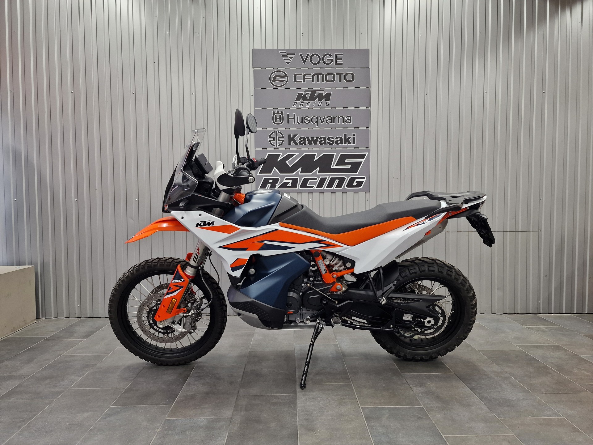 KTM 890 Adventure R-image-1