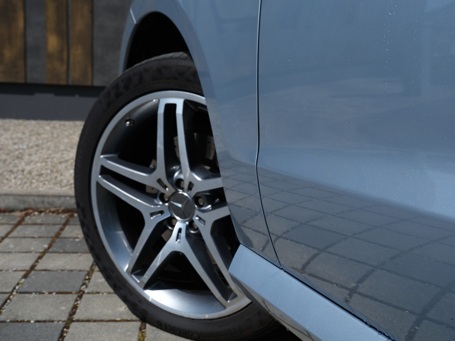 MERCEDES-BENZ GLE 350 d 4Matic AMG-Line 9G-Tronic-image-8