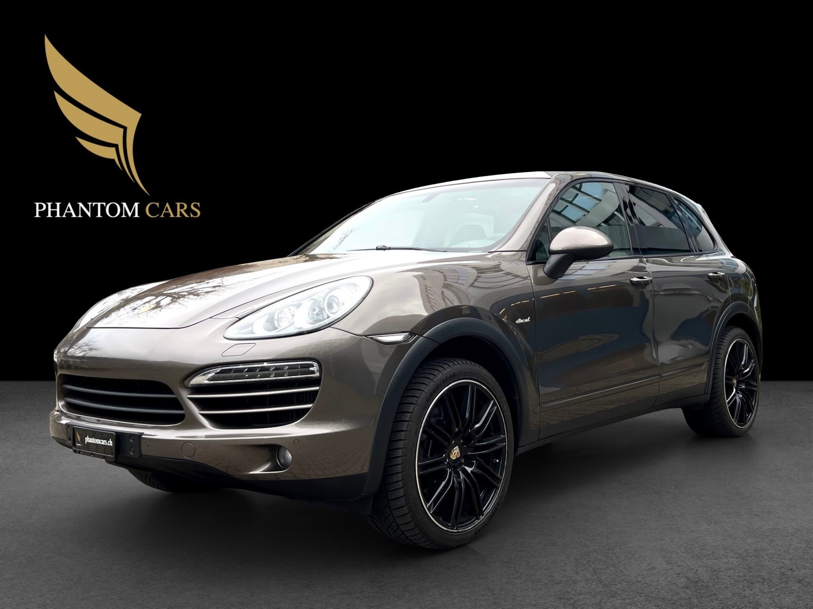 PORSCHE Cayenne Diesel-showroom-element-3