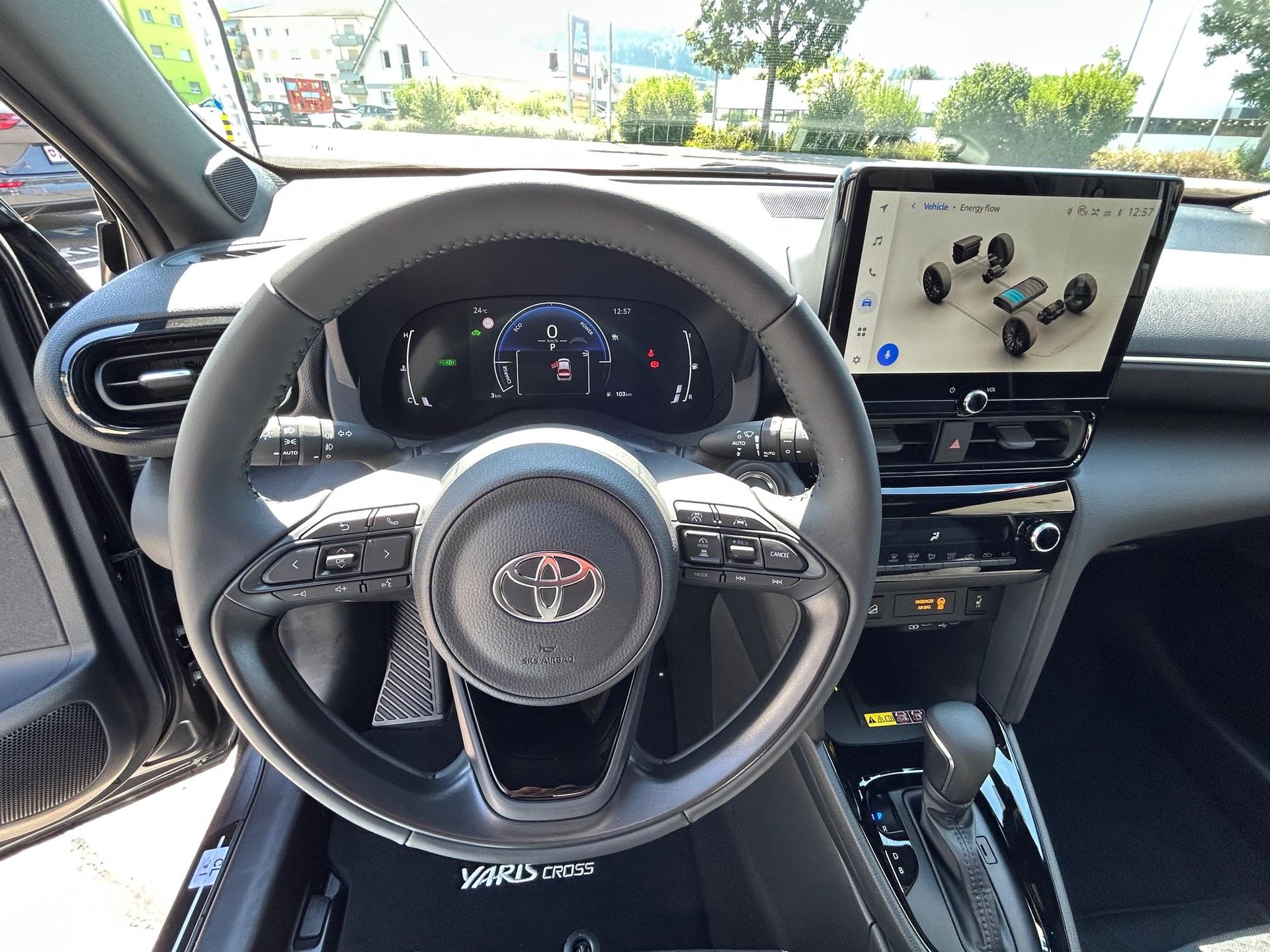 TOYOTA Yaris Cross 1.5 VVT-i HSD Trend AWD-i-image-8