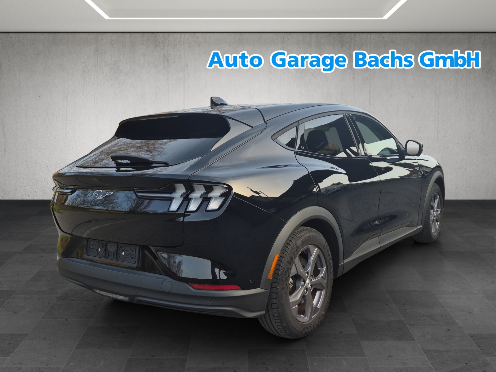 FORD Mustang MACH-E RWD 73 kWh-image-6
