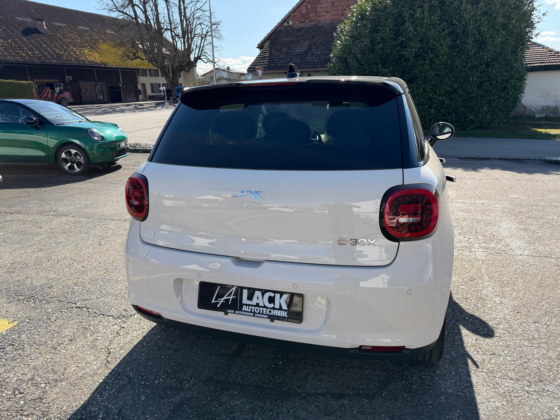 JAC E30X 41 kWh City-image-8